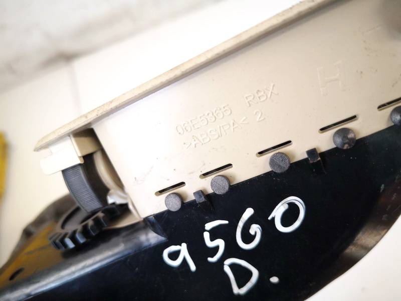 06E5365 Volvo S80 2008 Salono oro groteles - Thumbnail 3