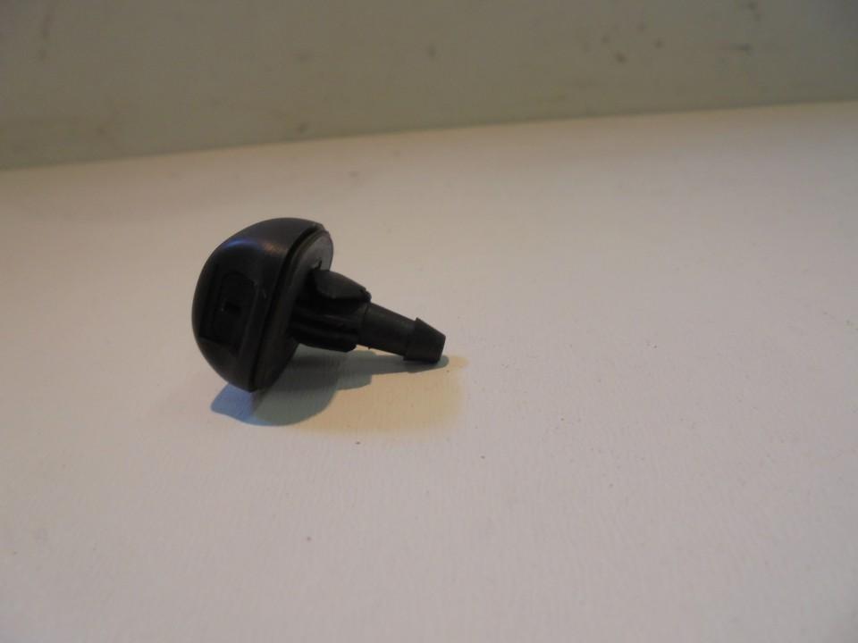 Citroen DS3 2012 Dysza spryskiwacza przedniej szyby