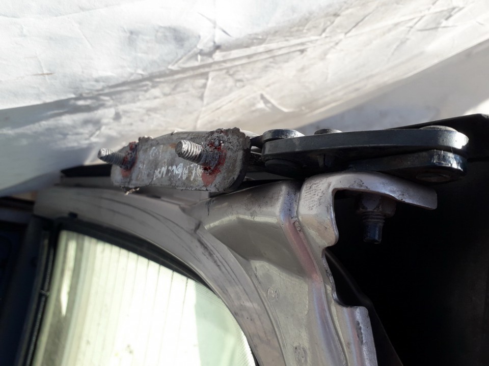 Renault Laguna 1994 Hood Hinges - REAR RIGHT