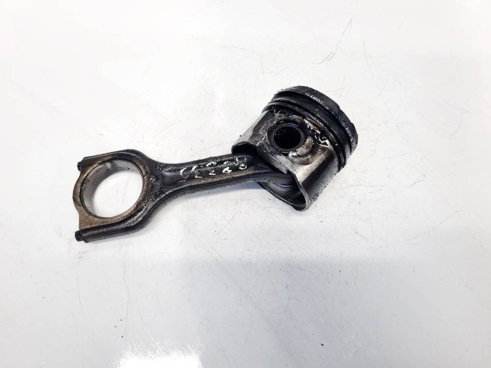 Citroen C4 2006 PISTON, Pistón con biela