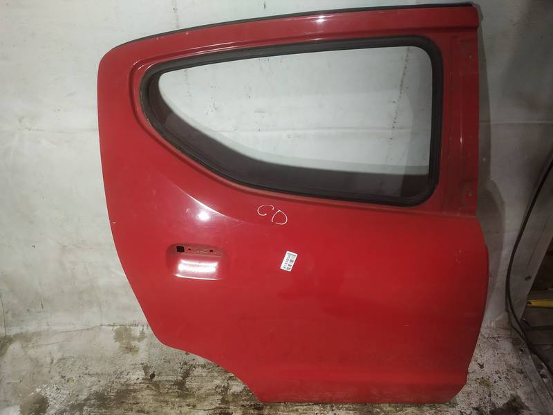 RAUDONOS Nissan Pixo 2011 portes arrière droite