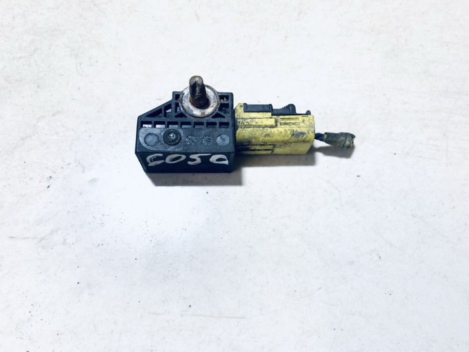 77930SWAE113M4 Honda CR-V 2008 Srs Airbag crash sensor - Thumbnail 2