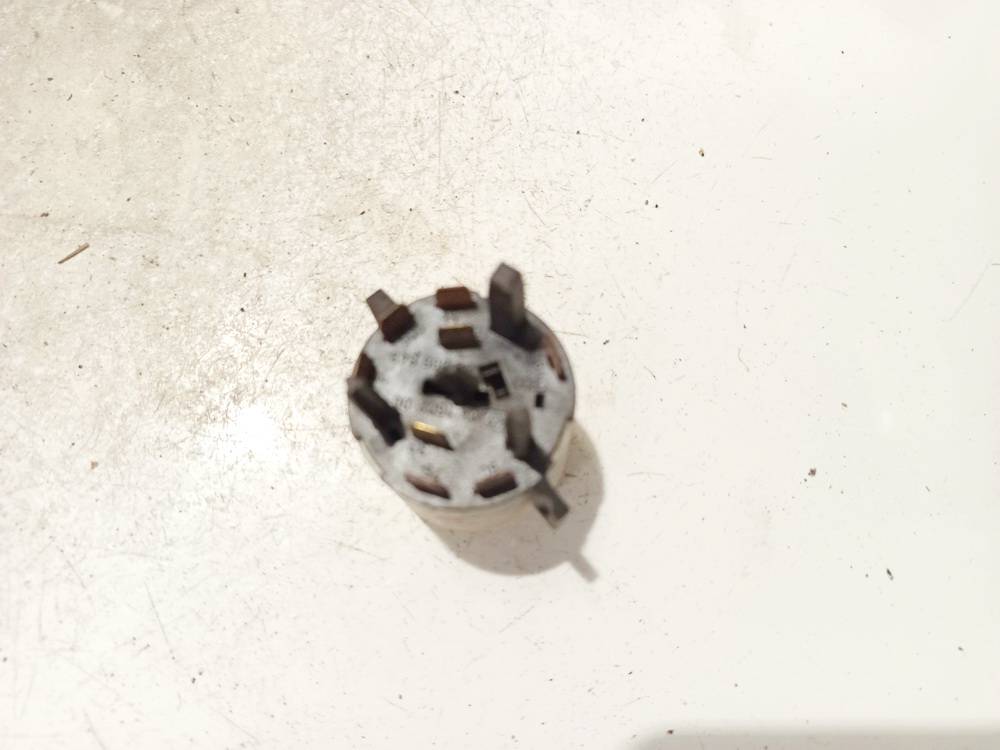 4B0905849 Volkswagen Passat 1993 Ignition Starter Switch - Thumbnail 2