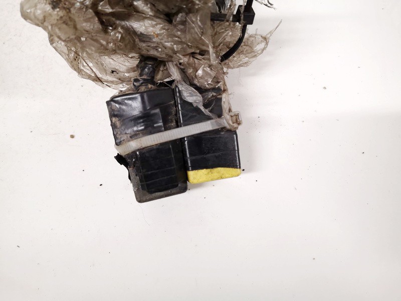 8200051112 0332014113 Relay module Peugeot 206 2001 2.0L EIS01511526