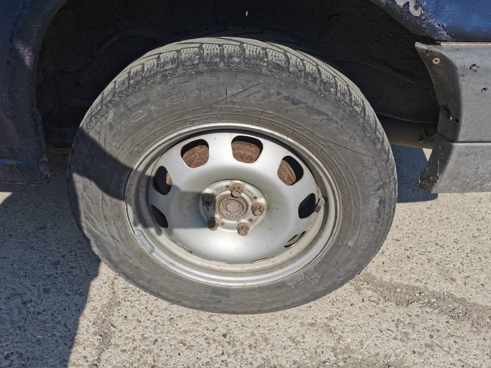 5X112 Volkswagen Transporter 1994 Skardiniu ratu komplektas R16 - Thumbnail 4