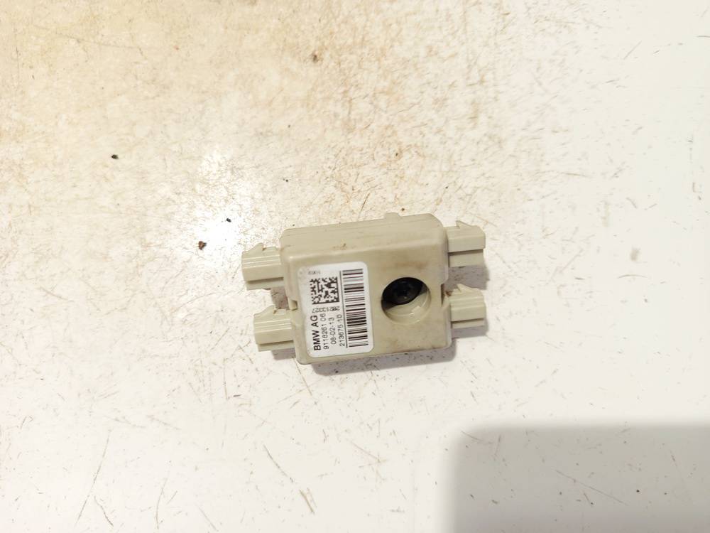 911826106 BMW 5-Series 2012 Antenna Module Unit