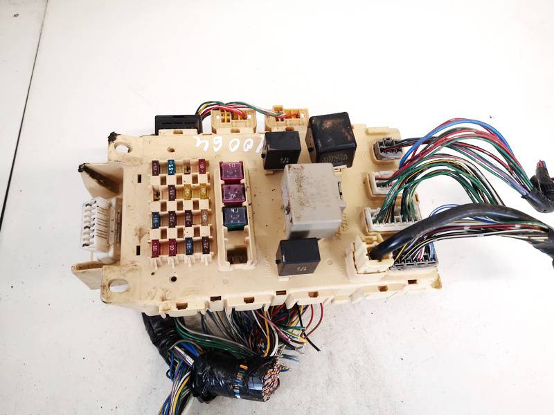 Toyota Yaris 2003 Sicherungskasten Steuergerät