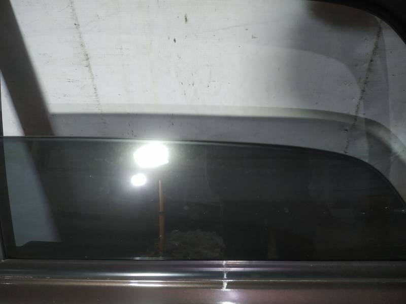 Kia Sportage 2006 Durvju stikls - AIZMUGURE PA KREISI - Thumbnail 2