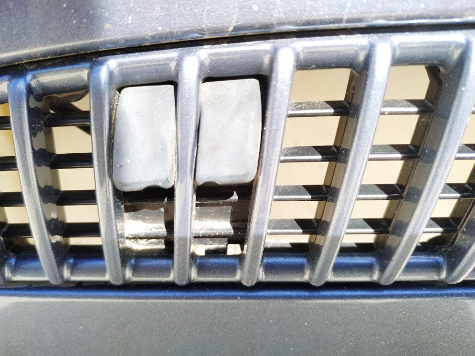 BMW 3-Series 2001 Priekinio stiklo apiplovimo purkstukas