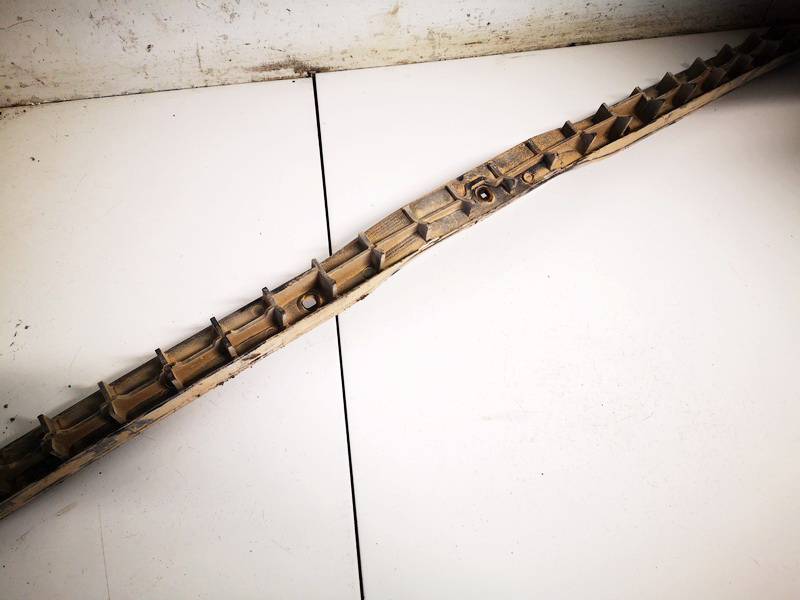 3B9807863B Volkswagen Passat 2005 Бампер крепления задний