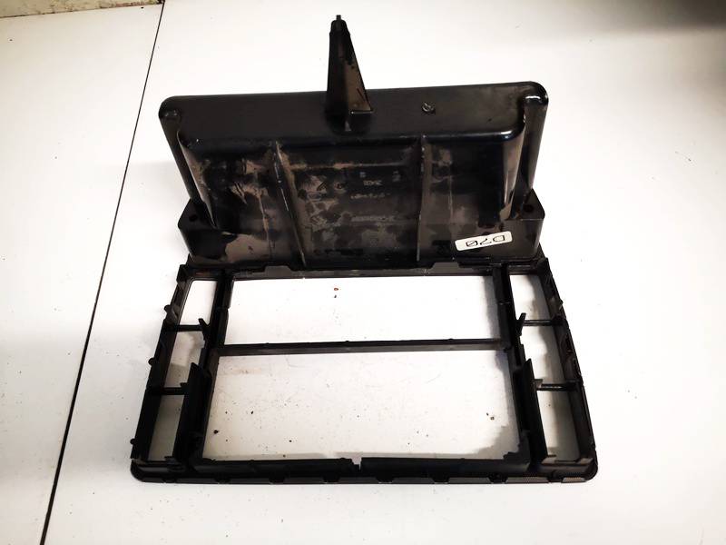 3B0858069K Volkswagen Passat 2005 Салон накладка - Thumbnail 2