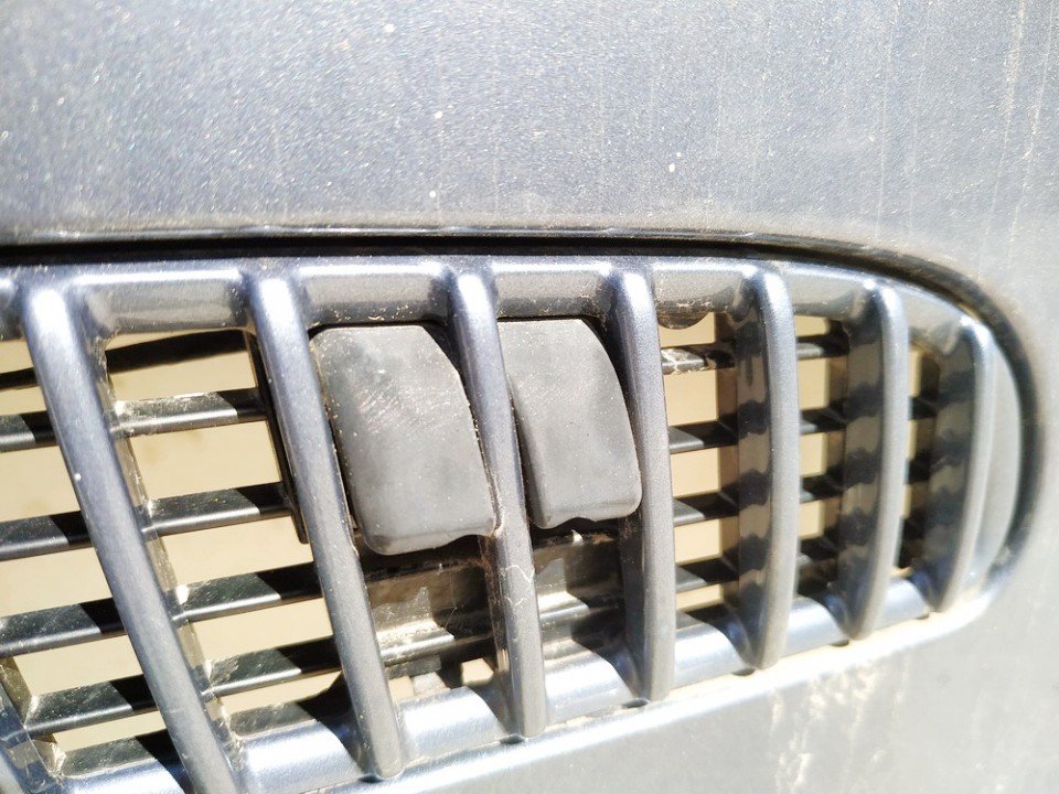 BMW 3-Series 2001 Priekinio stiklo apiplovimo purkstukas