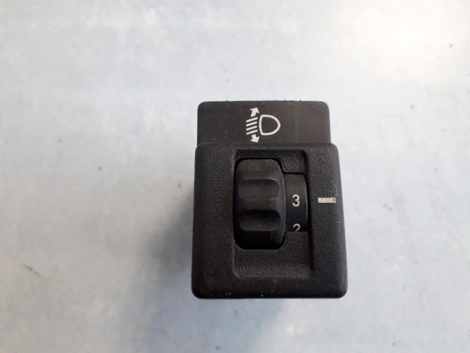 90214667 Opel Omega 1997 Headlight Range Control Light Controller Lighting