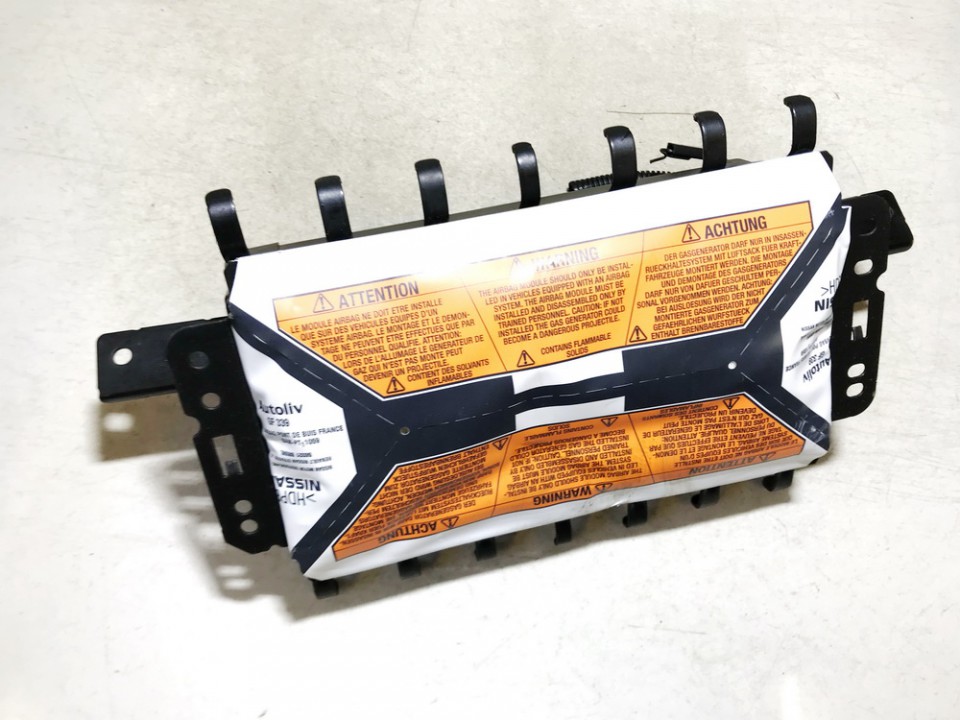 98515JD05A Nissan Qashqai 2009 Poduszka powietrzna SRS w panelu wnętrza