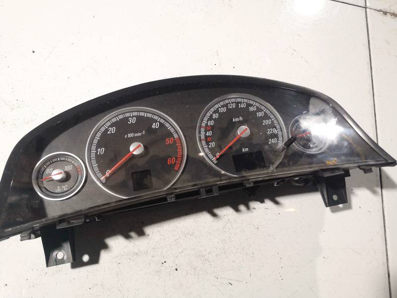 13140911 Opel Vectra 2003 Speedometers - Cockpit - Speedo Clocks Instrument