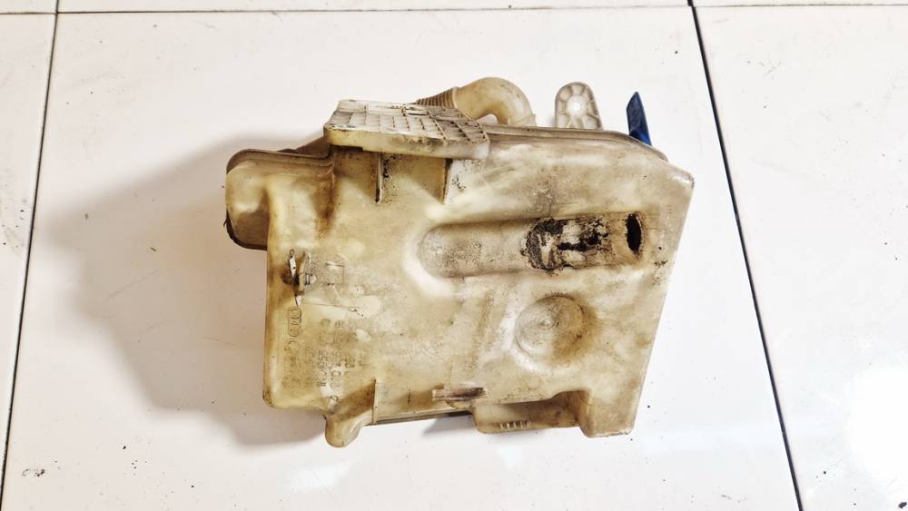 1K0955453Q Volkswagen Golf Plus 2006 Tuulilasinpesunestesäiliö - Thumbnail 2