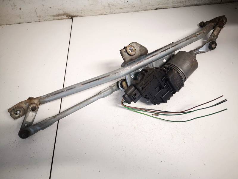 8D1955605B Volkswagen Passat 2005 Трапеция стеклоочистителя фронт