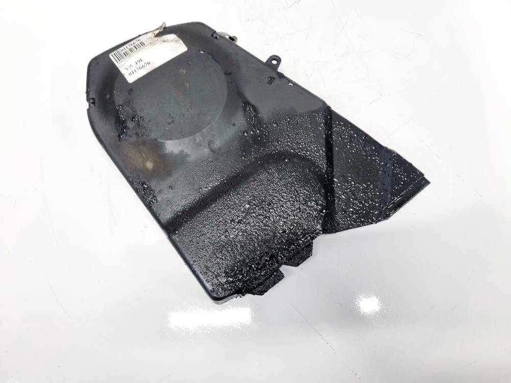 050109123 Audi A4 1996 Jakohihnan suojus