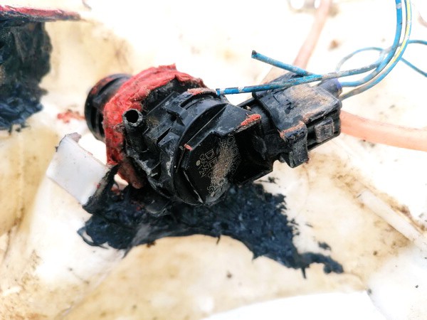 0602104541 Toyota RAV-4 2005 Waschwasserpumpe, Scheibenreinigung