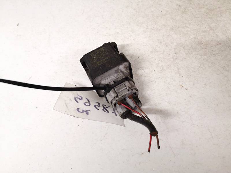 2861067010 2861067010, 1567000671 Glow plug relay Toyota Avensis 2004