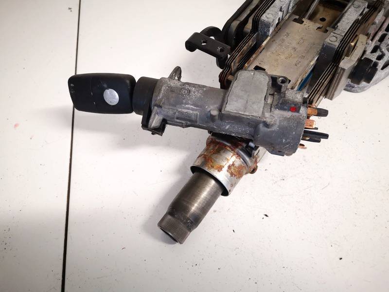 4B0905851C Volkswagen Passat 2005 Замок Зажигания