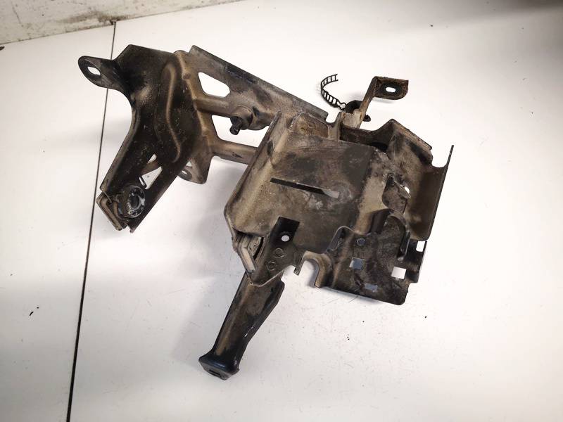 4B0614119AA Volkswagen Passat 2005 Другие держатели