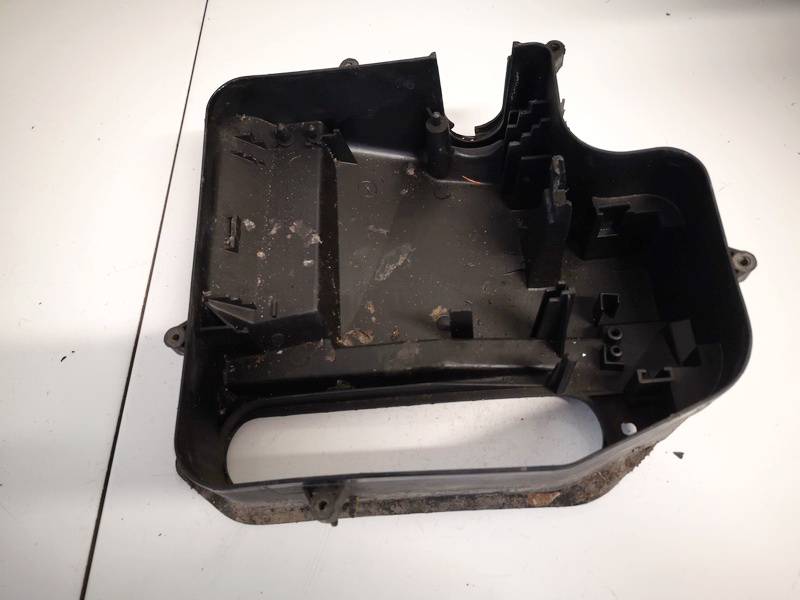 8D1907355B Volkswagen Passat 2005 Fuse Box Cover