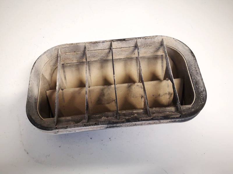 4A0819181 Volkswagen Passat 2005 Air Intake Panel - Thumbnail 2