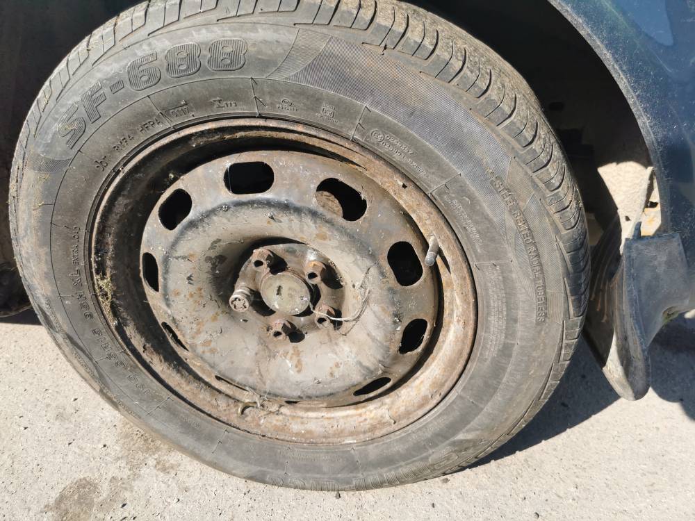 5X100 Skoda Octavia 1999 Teräsvanne Kokoonpano R15