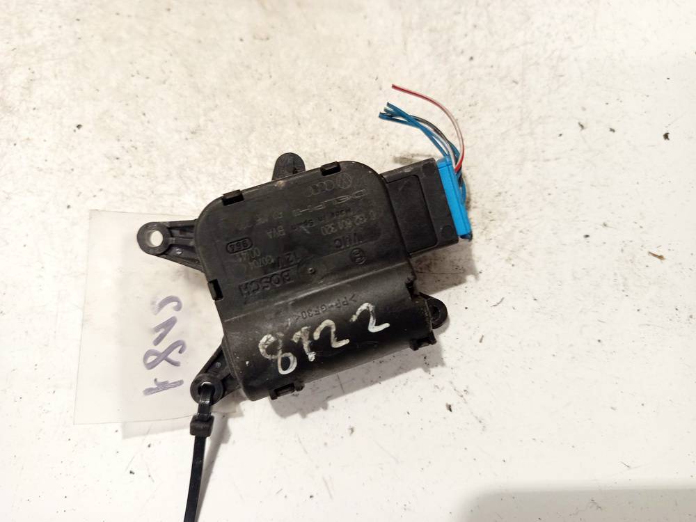 0132801320 Volkswagen Touareg 2004 Silnik klapki nagrzewnicy - Thumbnail 2