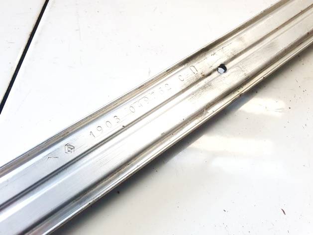 1903049762CD Renault Espace 2003 andere Halter - Thumbnail 3