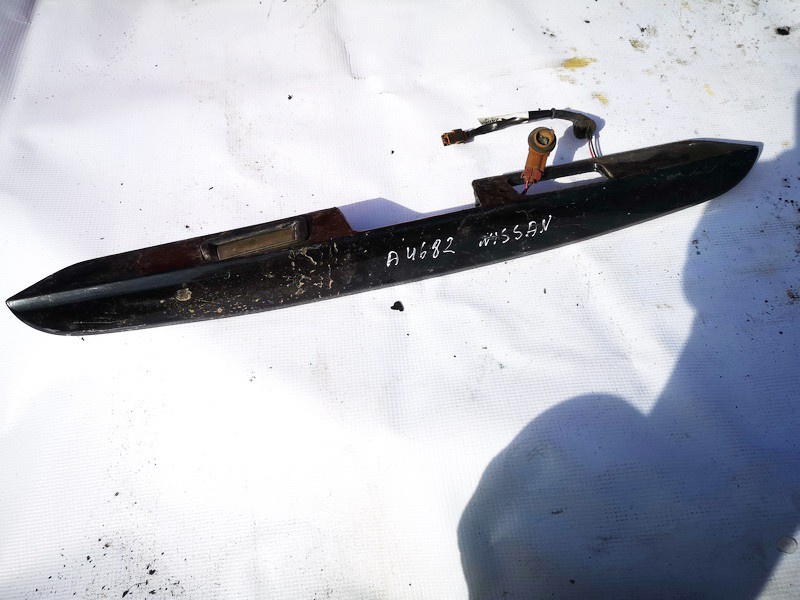 90810BM460 Nissan Almera 2000 Takaluukun ulkoinen viimeistely (rekisterikilven valaistus) - TAKANA