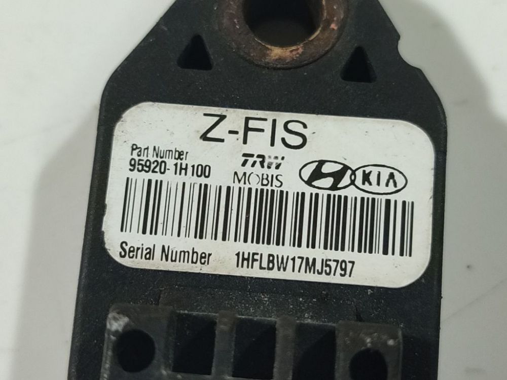 959201H100 Hyundai i30 2008 Srs Airbag crash sensor - Thumbnail 4