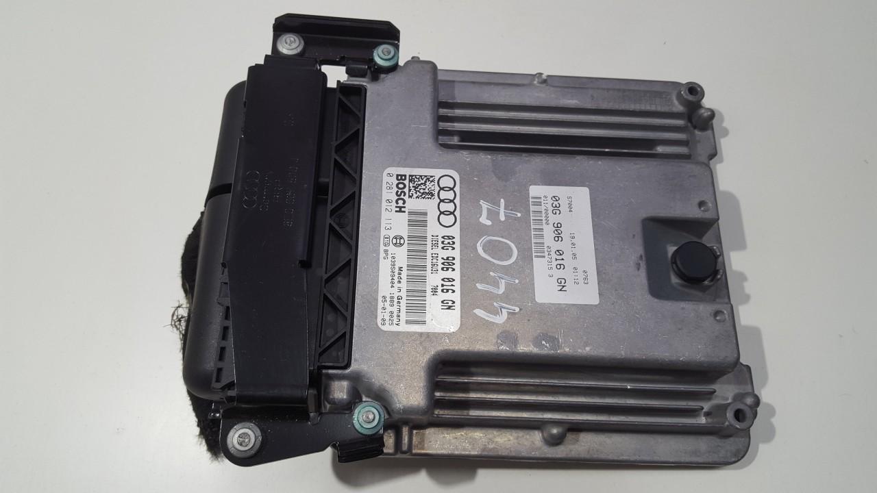 0281012113 Audi A4 2005 CALCULATEUR MOTEUR