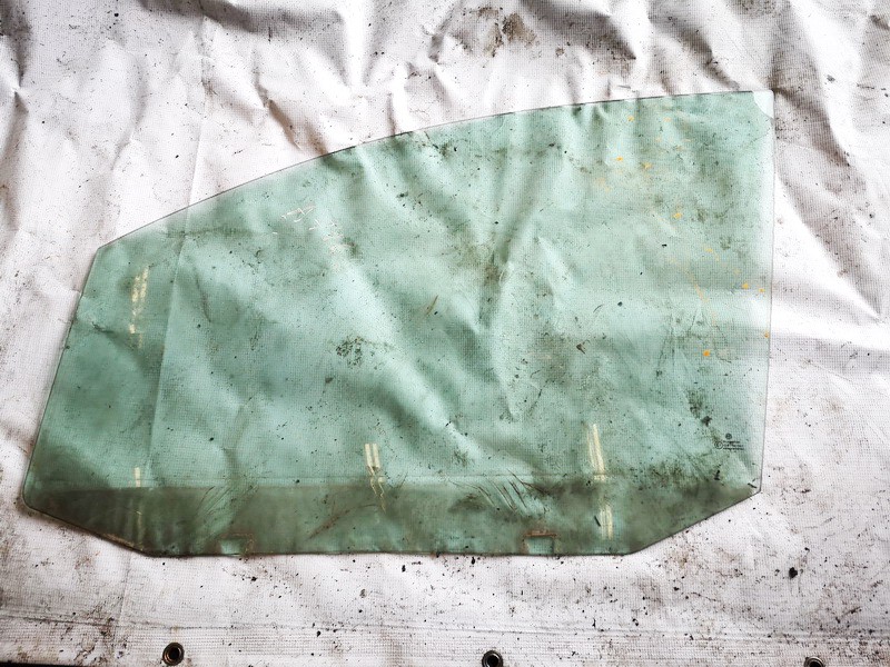 Volkswagen Touran 2004 Szyba drzwi - PRZEDNIE LEWE