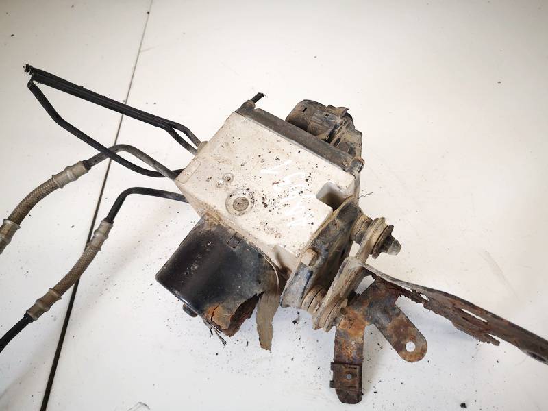 3C0614095P Volkswagen Golf 1998 ABS Unit (ABS Brake Pump)