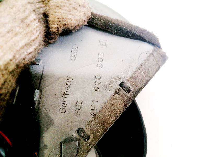 4F1820902B Audi A6 2005 Dash Vent (Air Vent Grille) - Thumbnail 3