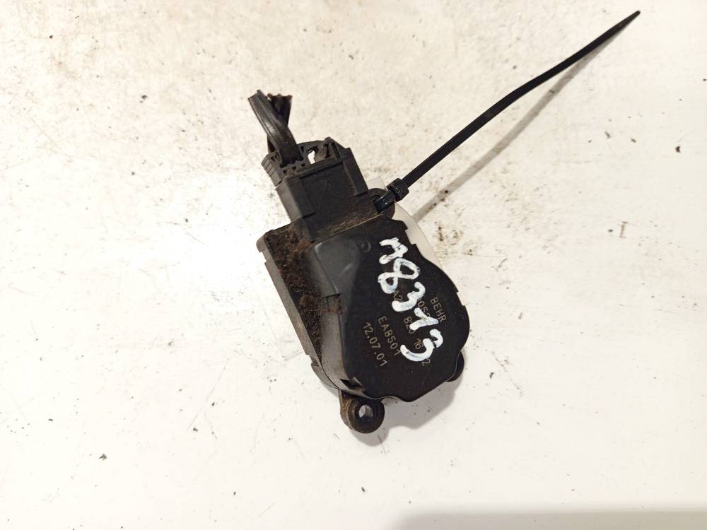 A2038201642 Mercedes-Benz C-CLASS 2001 Peciuko sklendes varikliukas