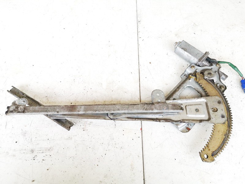 Subaru Forester 1999 Стеклоподъемник - передний правый - Thumbnail 3