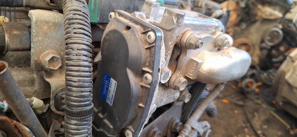 258000R010 Toyota Avensis 2011 EGR voztuvas