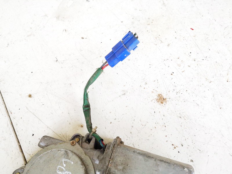 Subaru Forester 1999 Durvju loga pacēlāja motors - PRIEKŠA PA LABI