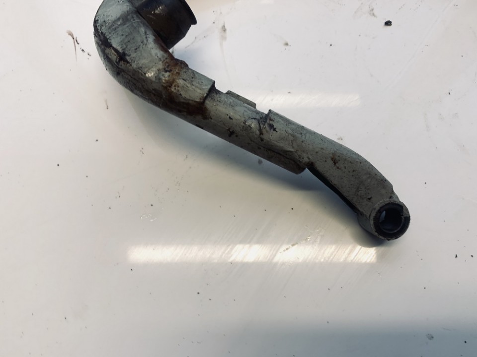 811827300F Audi 80 1984 Hood Hinges - REAR RIGHT - Thumbnail 3