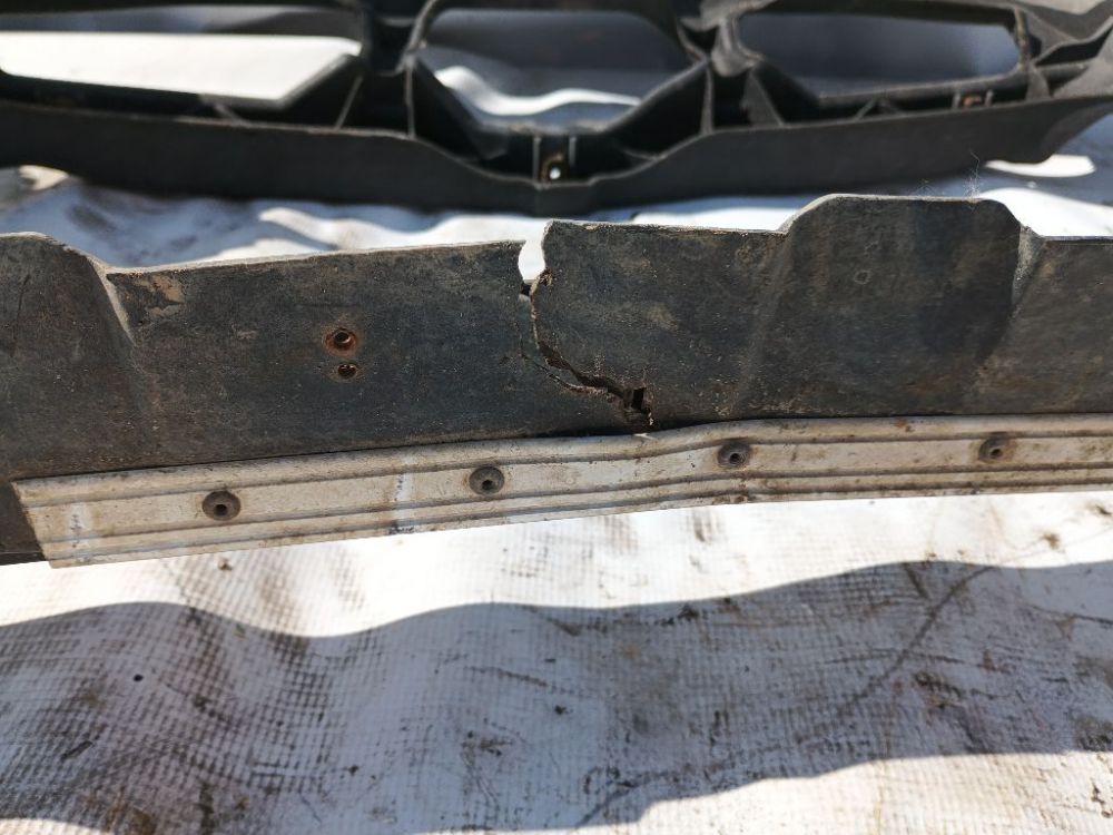 1J0805962C Volkswagen Golf 2001 Radiator Support, Mask - FRONT - Thumbnail 3