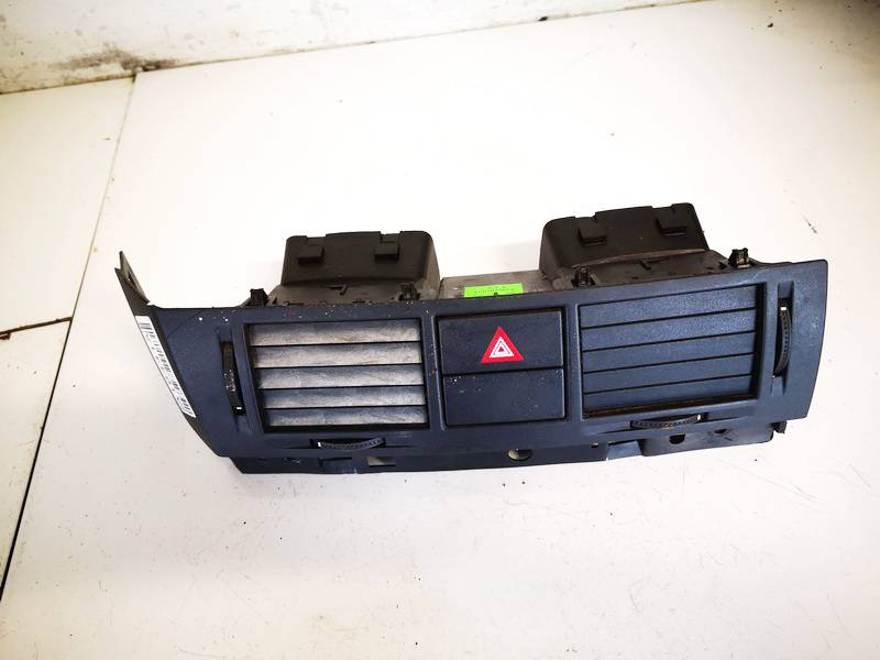 13107741 Opel Meriva 2003 Wloty powietrza do kabiny