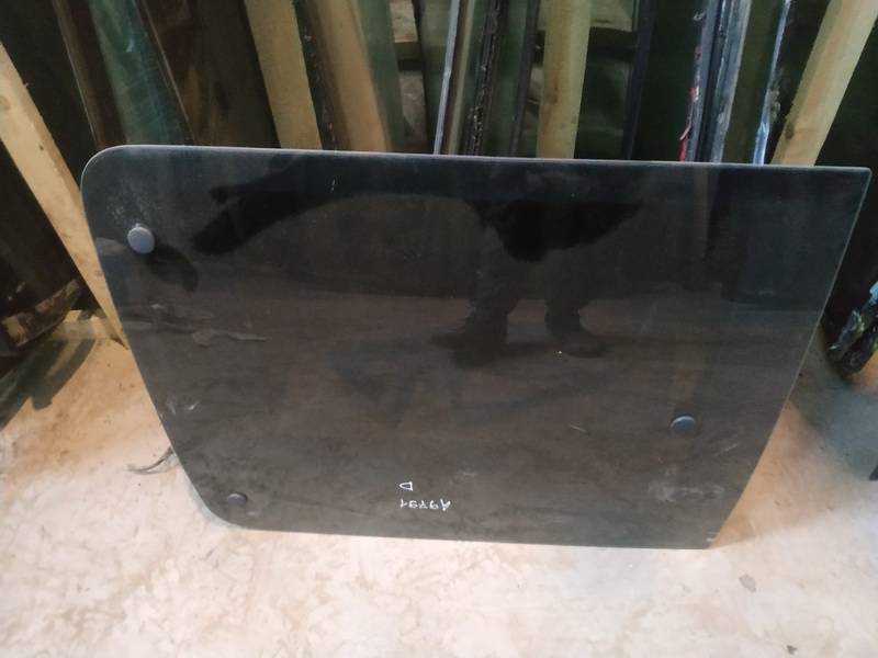 Fiat Doblo 2009 Corner quarter window glass - REAR RIGHT