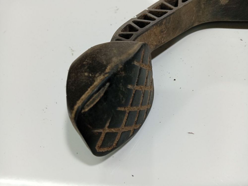 Skoda Octavia 2003 Pedał hamulca - Thumbnail 2