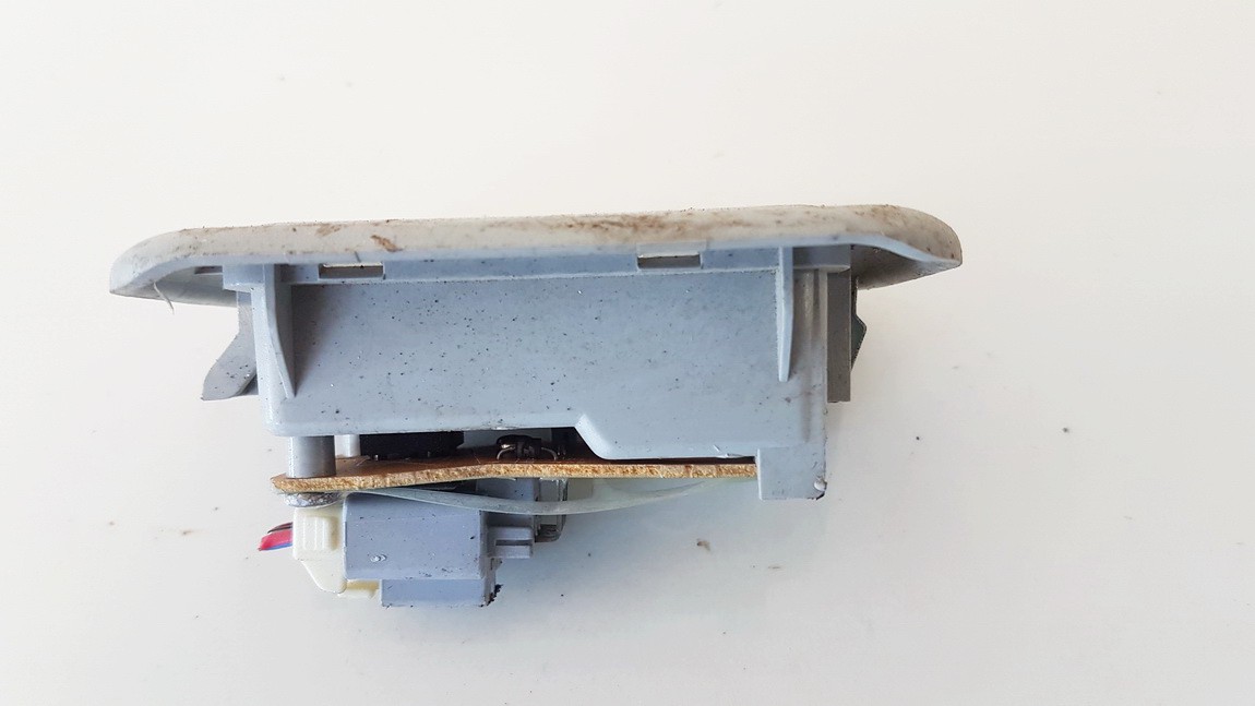 Toyota Previa 2003 Włącznik oświetlenia wnętrza - TYLNE - Thumbnail 2