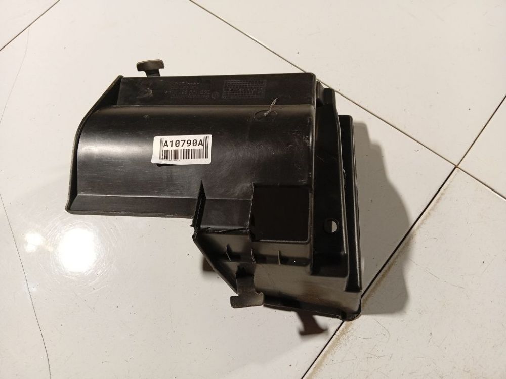 1J9867706B Volkswagen Bora 1999 Battery Boxes - Trays - Thumbnail 3