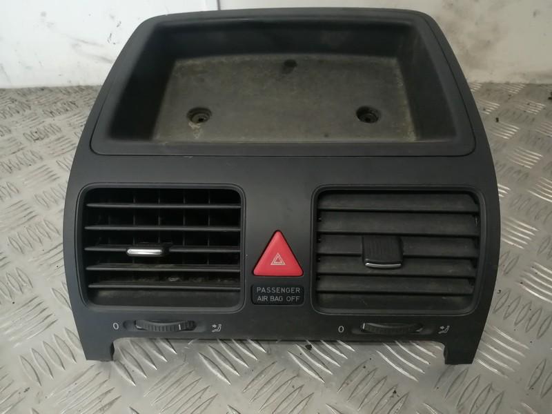 1K0819743 Volkswagen Golf 2004 Dash Vent (Air Vent Grille)