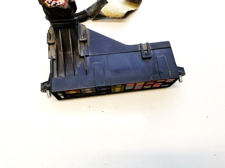 8Z1941824 Audi A2 2001 Saugikliu deze